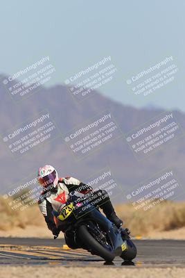 media/Mar-22-2025-CVMA (Sat) [[462c0ffedb]]/Race 13-Amateur Supersport Middleweight/